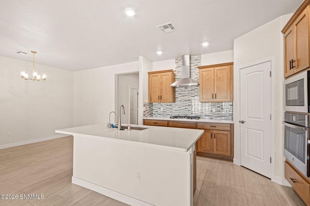 5104 Venado Street, Las Cruces, NM 88012