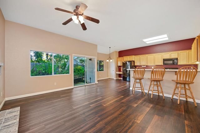 3518 Peter Island Rd, West Sacramento, CA 95691