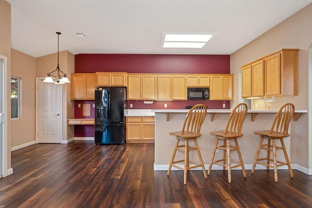 3518 Peter Island Rd, West Sacramento, CA 95691