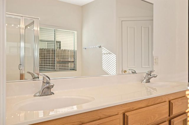 3518 Peter Island Rd, West Sacramento, CA 95691