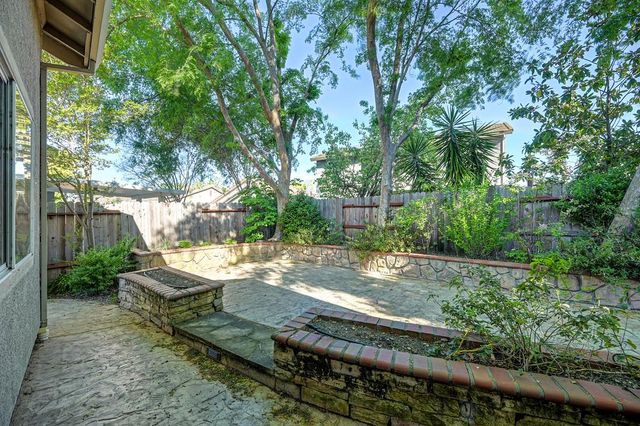 3518 Peter Island Rd, West Sacramento, CA 95691