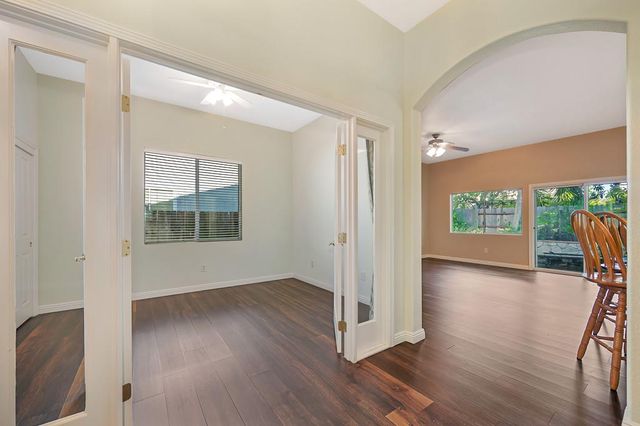 3518 Peter Island Rd, West Sacramento, CA 95691