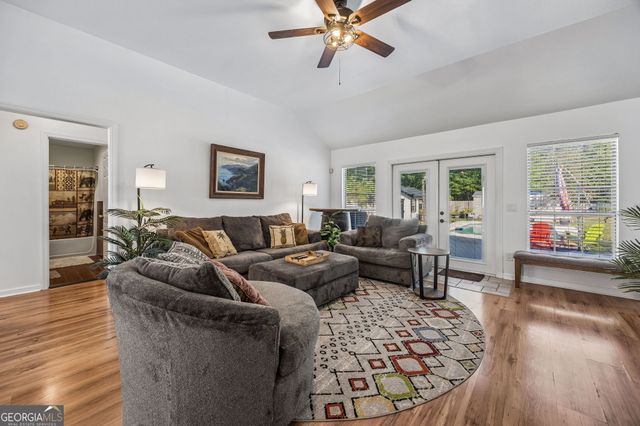 210 Chase Court N, St. Marys, GA 31558