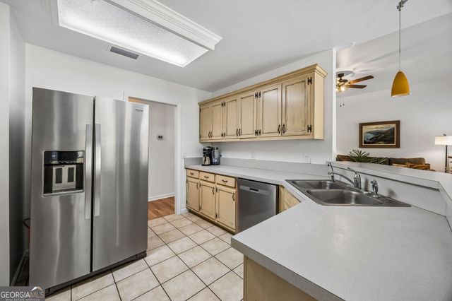 210 Chase Court N, St. Marys, GA 31558