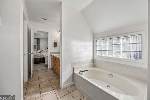 210 Chase Court N, St. Marys, GA 31558