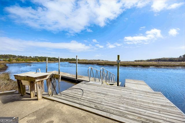 210 Chase Court N, St. Marys, GA 31558