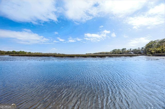210 Chase Court N, St. Marys, GA 31558