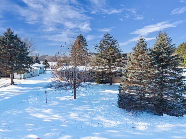 N4501 STATE ROAD 73, Princeton, WI 54968