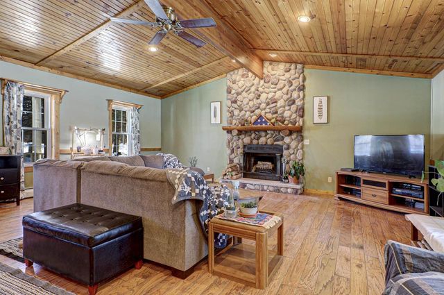 N4501 STATE ROAD 73, Princeton, WI 54968