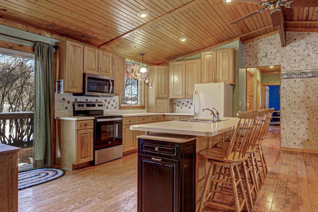 N4501 STATE ROAD 73, Princeton, WI 54968