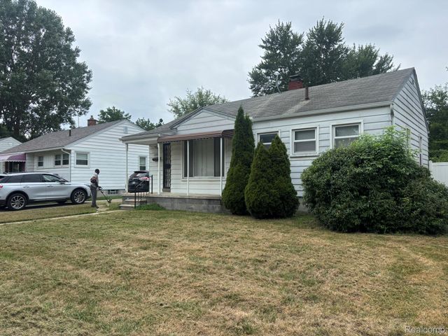 23071 Ithaca Street, Oak Park, MI 48237