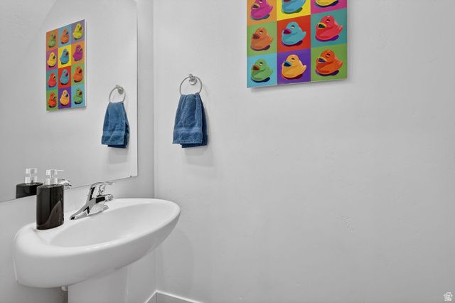 2758 E RIATA ALY, Eagle Mountain, UT 84005