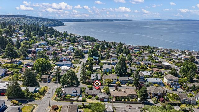 2410 NW 198th St, Shoreline, WA 98177