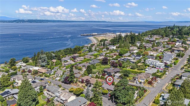 2410 NW 198th St, Shoreline, WA 98177