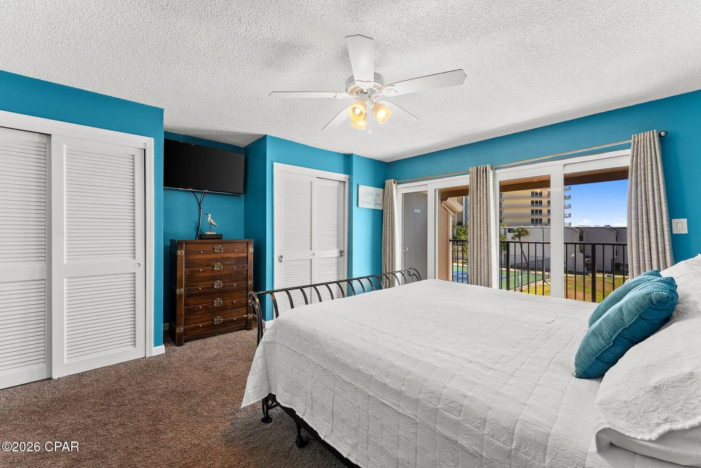 Image 16 of property listing at 8727 Thomas Drive A6, Panama City Beach, FL 32408