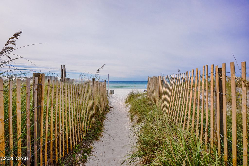Image 23 of property listing at 8727 Thomas Drive A6, Panama City Beach, FL 32408