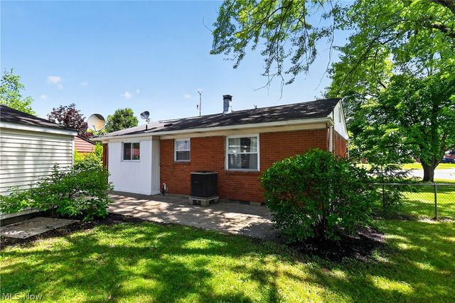 4429 Burkey Road, Austintown, OH 44515