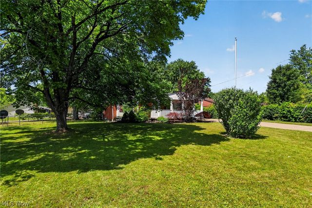 4429 Burkey Road, Austintown, OH 44515