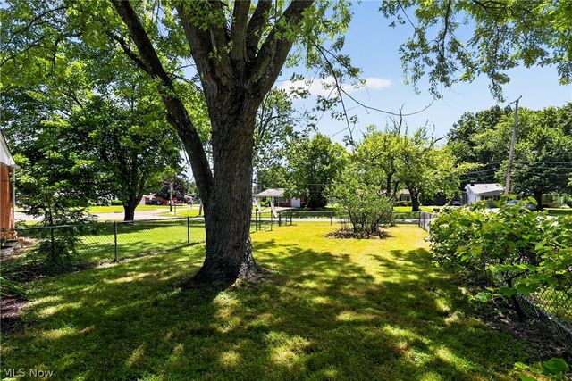4429 Burkey Road, Austintown, OH 44515