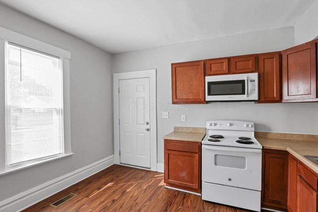 235-237 Avondale Avenue, Columbus, OH 43223