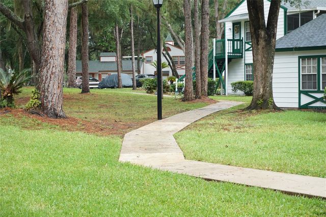 7945 MIDWAY DRIVE TERRACE H201, Ocala, FL 34472
