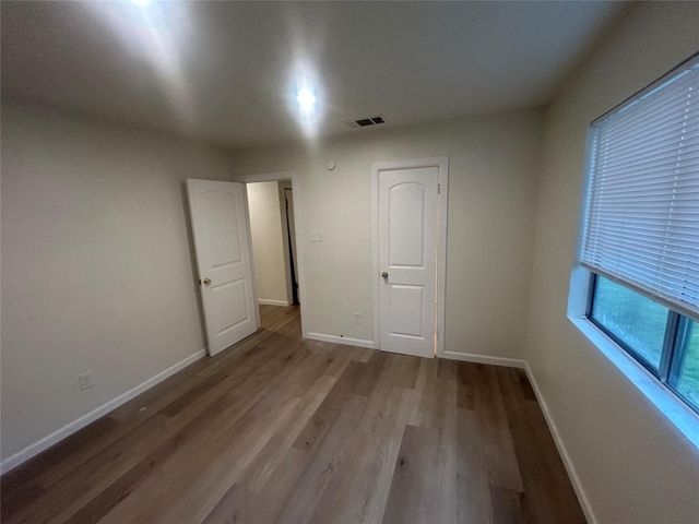 1909 Heathwood CIR, Round Rock, TX 78664
