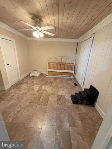 4274 GREEN HEIGHTS LN, King George, VA 22485
