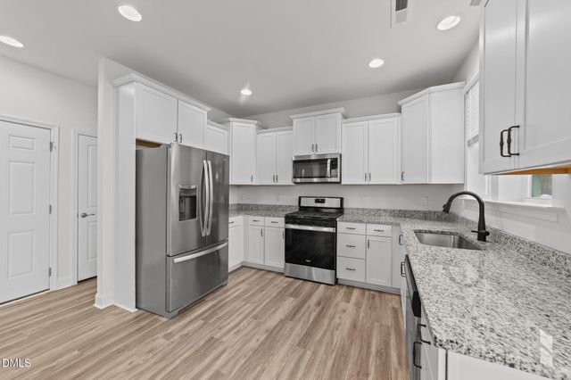 432 Wrenwood Drive, Clayton, NC 27527