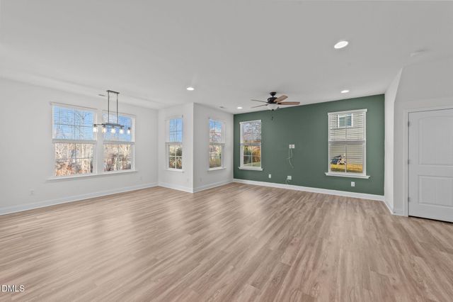 432 Wrenwood Drive, Clayton, NC 27527