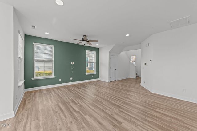 432 Wrenwood Drive, Clayton, NC 27527