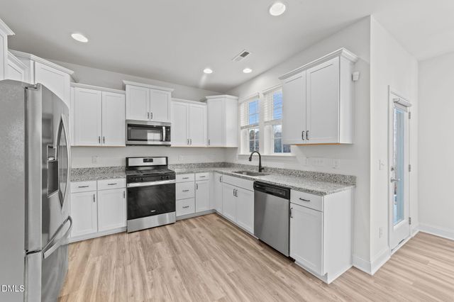 432 Wrenwood Drive, Clayton, NC 27527