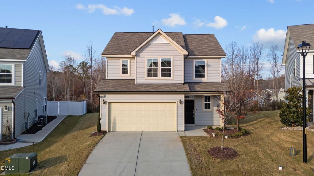 432 Wrenwood Drive, Clayton, NC 27527