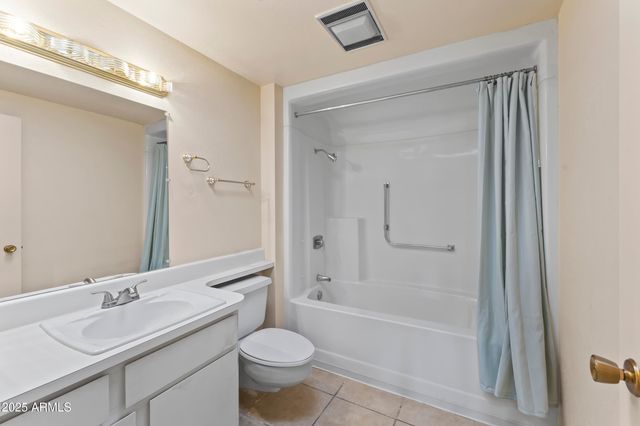 12418 N VISTA GRANDE Court, Sun City, AZ 85351