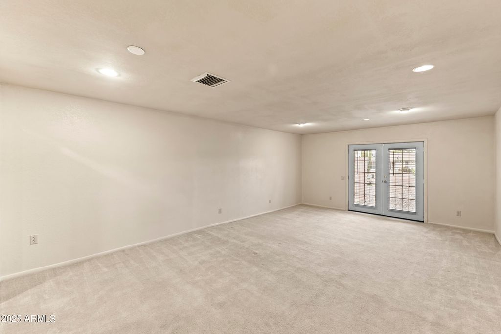 Image 18 of property listing at 12418 N VISTA GRANDE Court, Sun City, AZ 85351