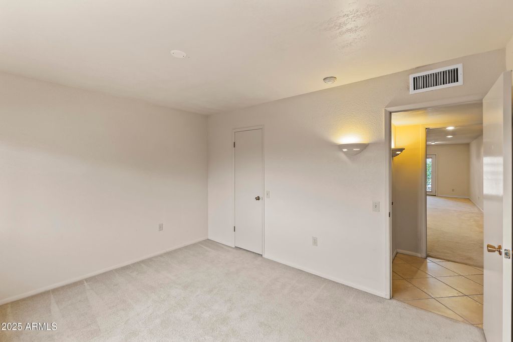 Image 22 of property listing at 12418 N VISTA GRANDE Court, Sun City, AZ 85351