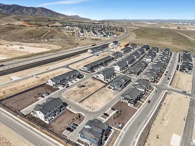 6825 S CLEVER PEAK LN, West Jordan, UT 84081