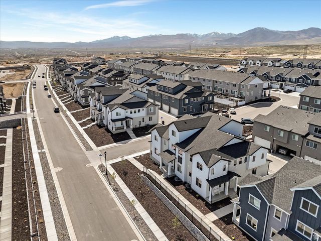 6825 S CLEVER PEAK LN, West Jordan, UT 84081