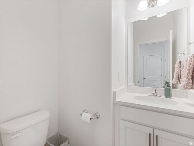 6825 S CLEVER PEAK LN, West Jordan, UT 84081