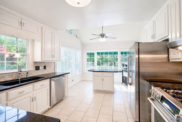 3205 Trenton Place, Decatur, AL 35603