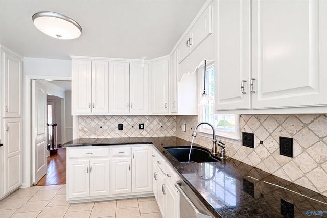 3205 Trenton Place, Decatur, AL 35603