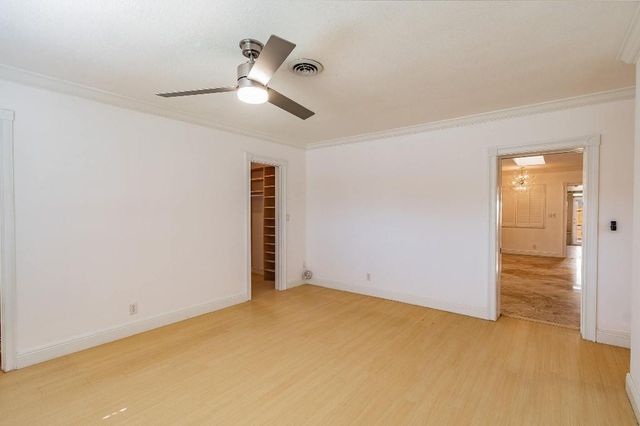 2650 NE 52nd Street, Lighthouse Point, FL 33064