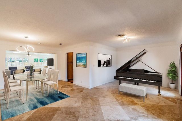 2650 NE 52nd Street, Lighthouse Point, FL 33064