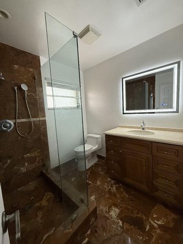 2650 NE 52nd Street, Lighthouse Point, FL 33064