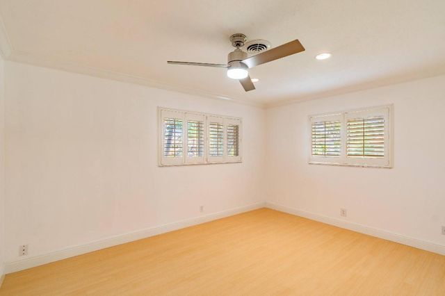 2650 NE 52nd Street, Lighthouse Point, FL 33064