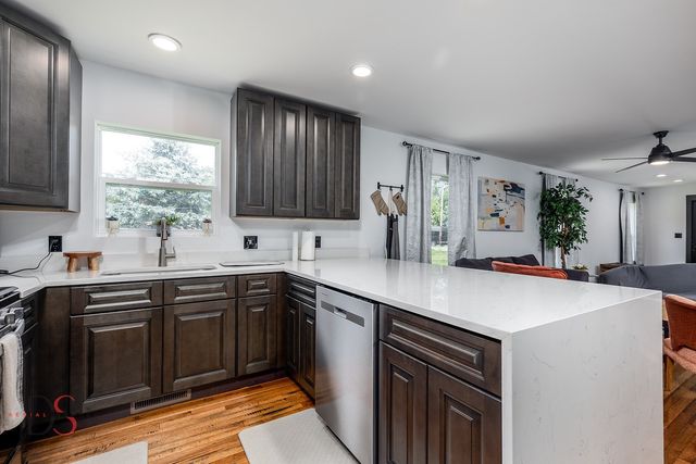 1845 LaSalle Street, Ottawa, IL 61350