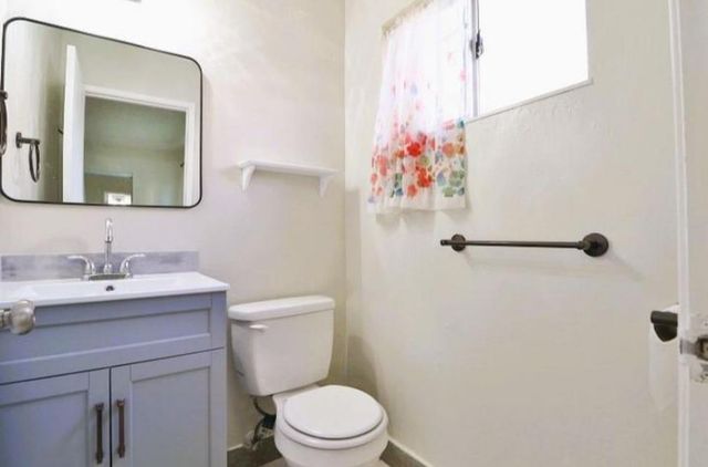 1241-1249 Beacon Street, Pittsburg, CA 94565