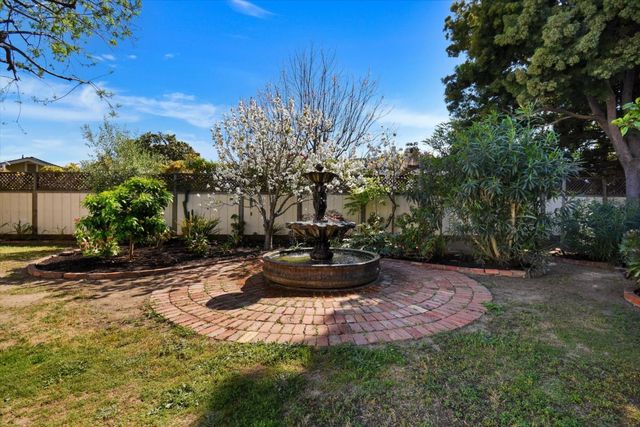 901 Sunnyvale Saratoga Road, Sunnyvale, CA 94087