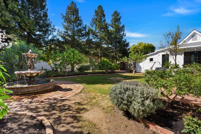 901 Sunnyvale Saratoga Road, Sunnyvale, CA 94087