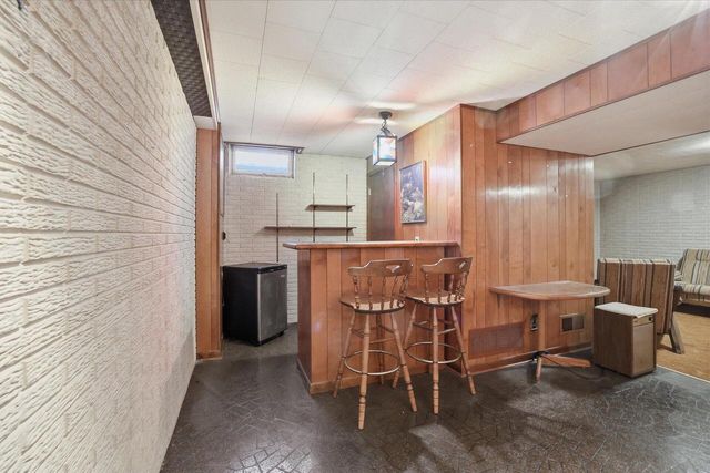 465 Dardis DRIVE, Burlington, WI 53105