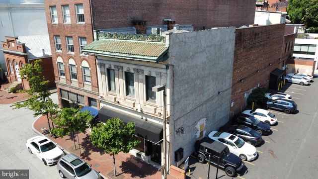 518 N CHARLES ST, Baltimore, MD 21201